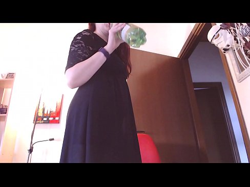 ❤️ Un esclau sotmès a qui li encanten les calces brutes i delicioses es veu obligat a masturbar-se després de veure aquest vídeo! ❤ Vídeo de merda a nosaltres ❤